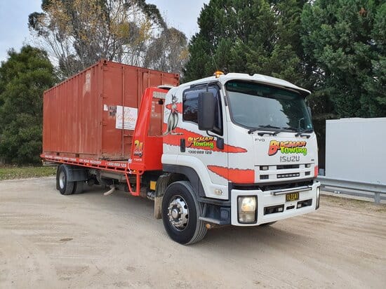 tow operator prime mover truck